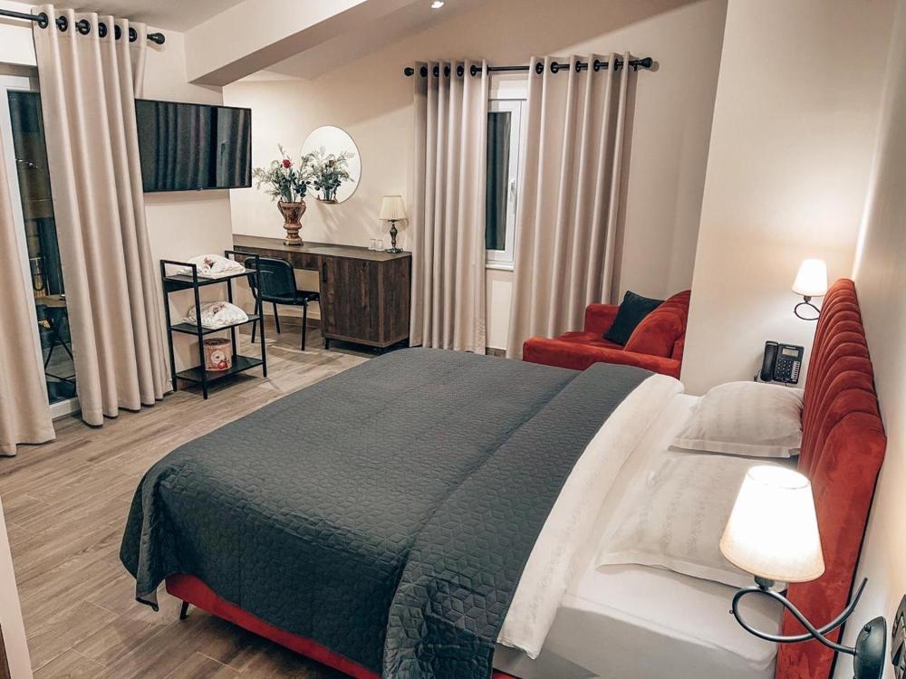 Deluxe Double Room with Balcony